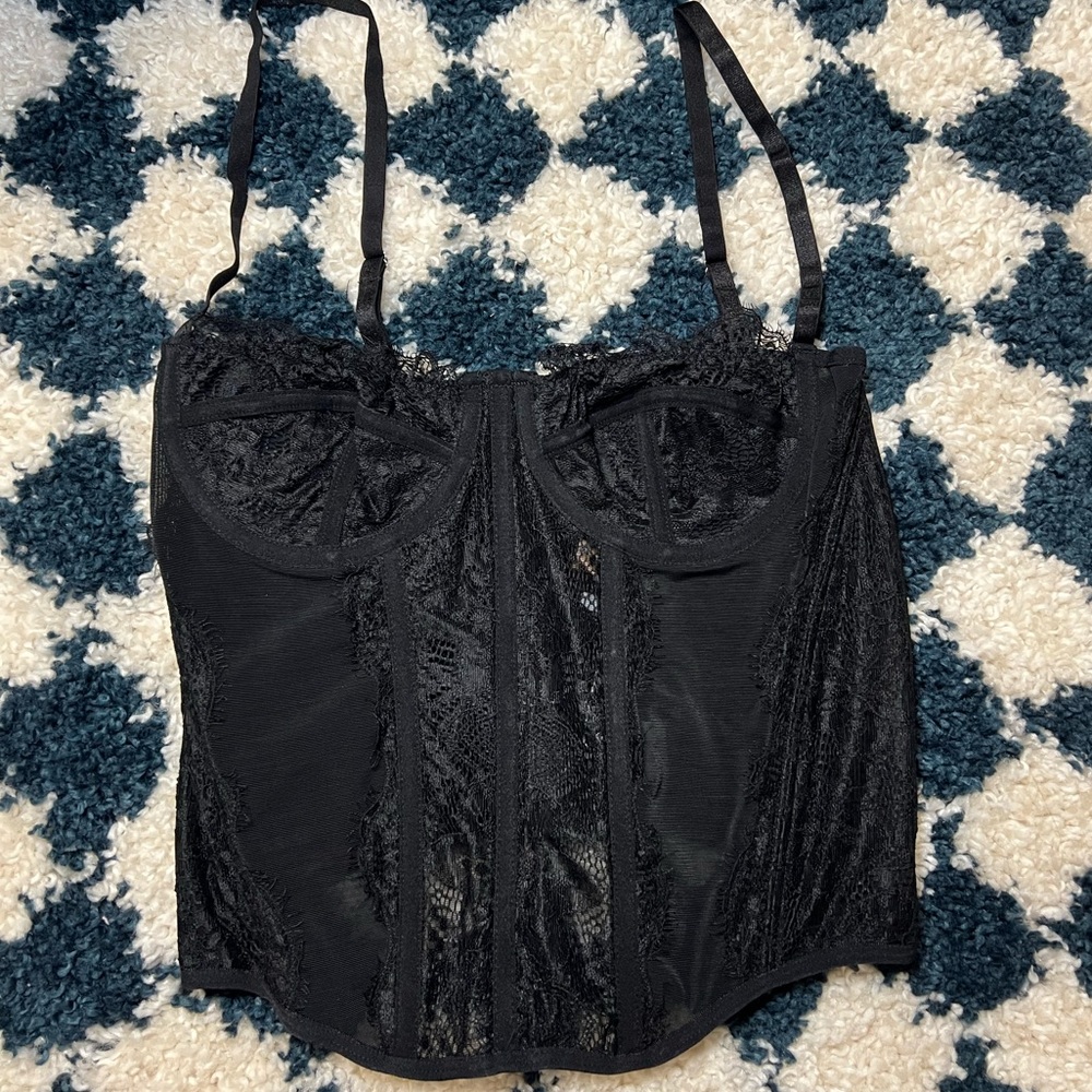 Amazon Black Corset